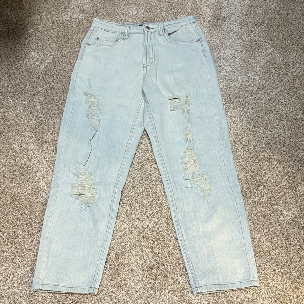 Wild Fable Mom Jeans Size2/26 NWT